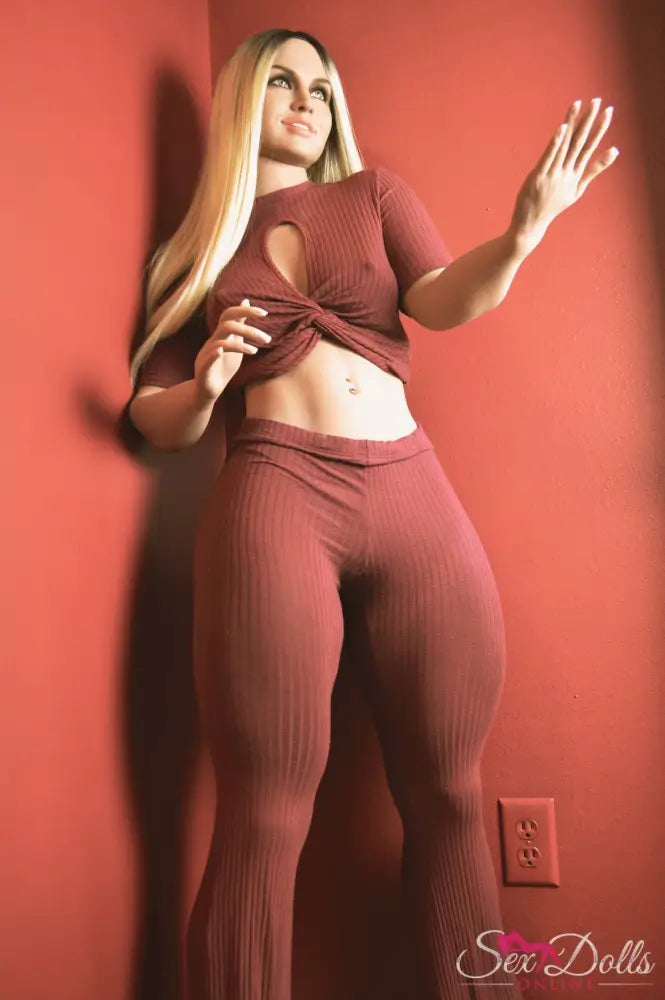 WM 156cm B-Cup #195 Head – A-Series Blonde Tease with Big Ass S-TPE