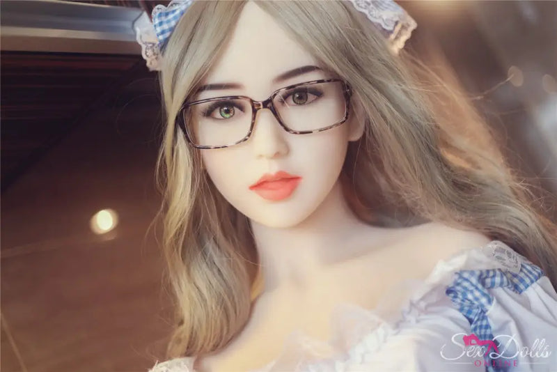 CHLOE – 156cm C-Cup Kitchen Temptation Beauty – Head #53 Edition S-TPE